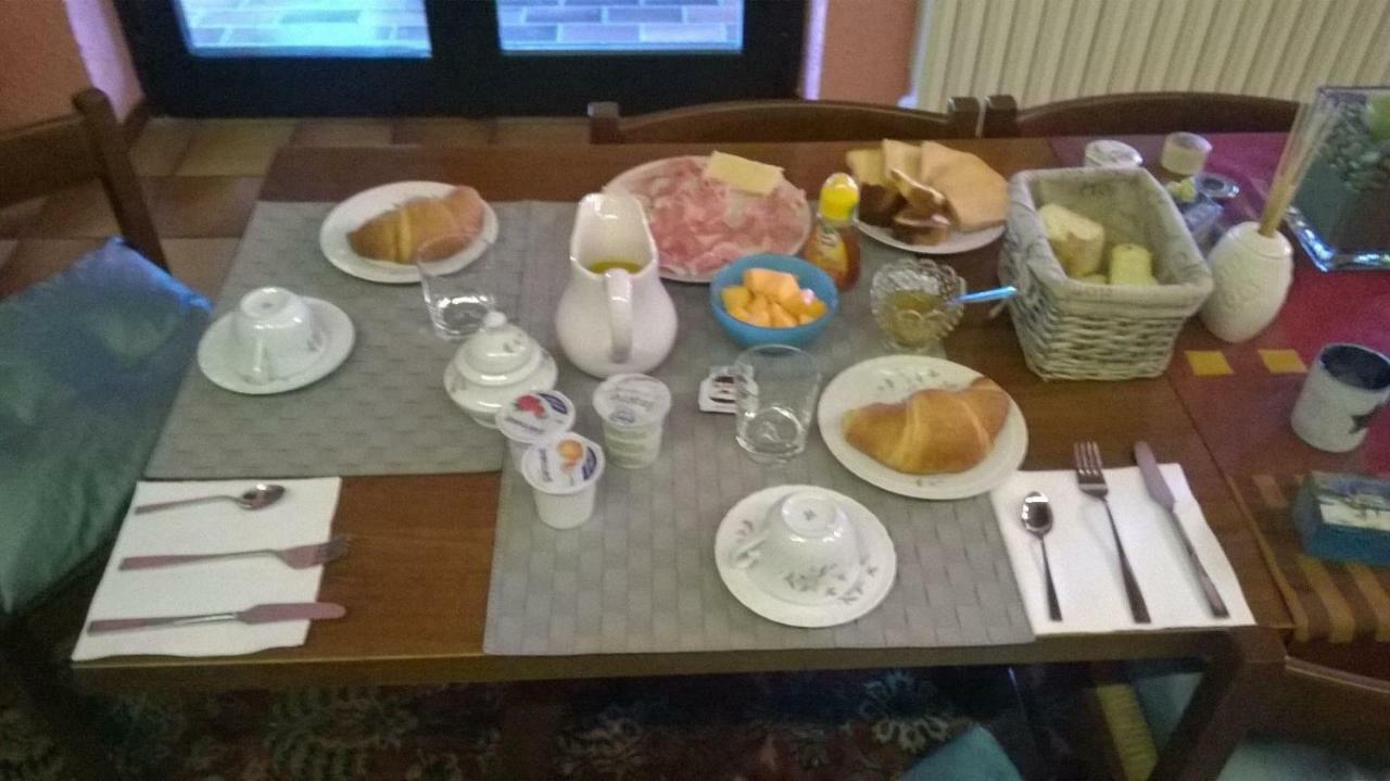 Lomnago B&B Il Ciliegio المظهر الخارجي الصورة